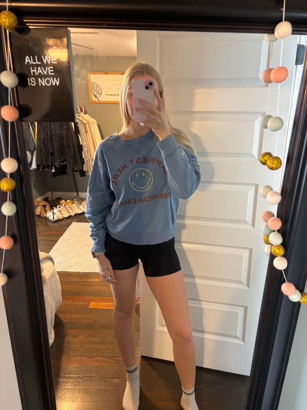 American Eagle Outfitters Light Blue Crewneck Sweatshirt